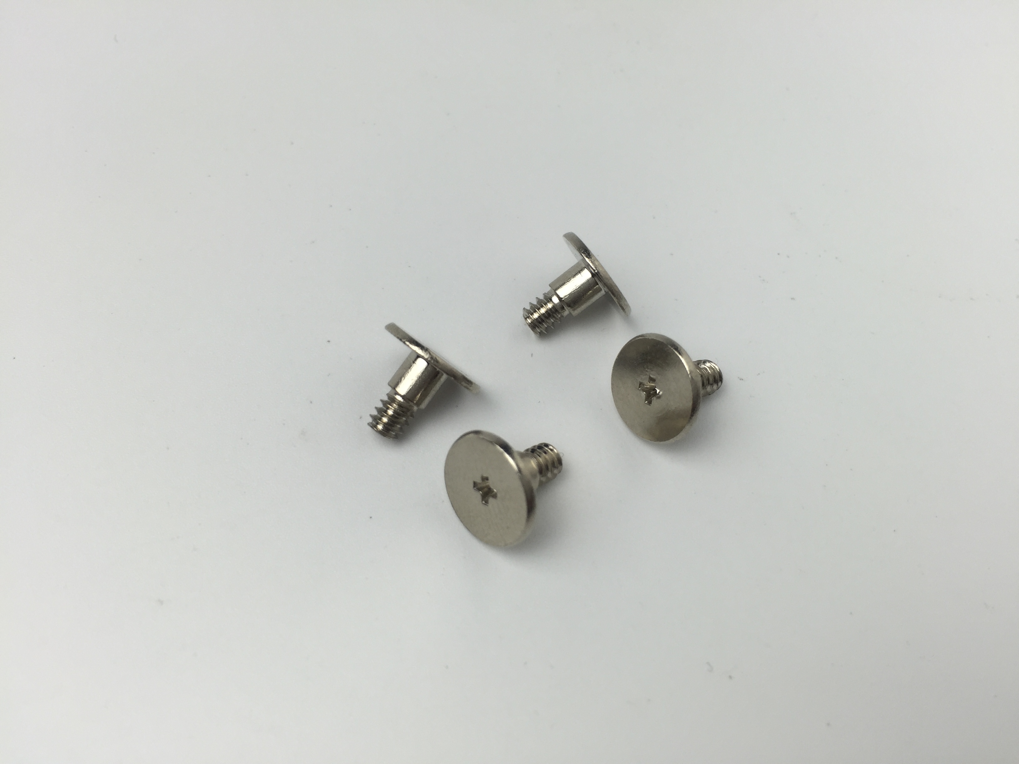 M3.5X7.5臺(tái)階螺絲、鐵鎳